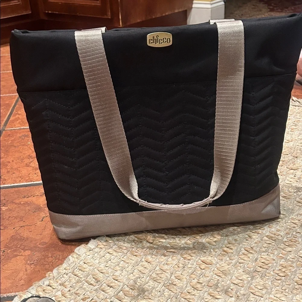 Chic Black and Gray Baby Bag